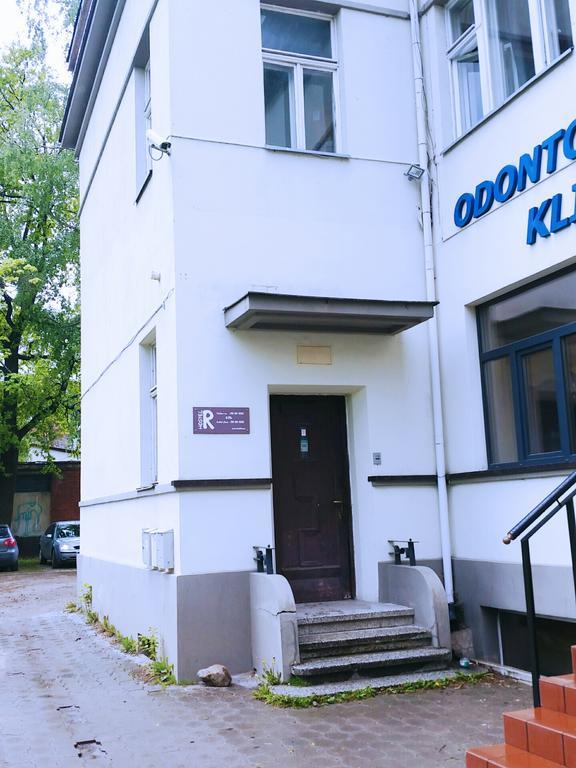 Laisves Avenue Hostel "Easy Kaunas" Екстериор снимка